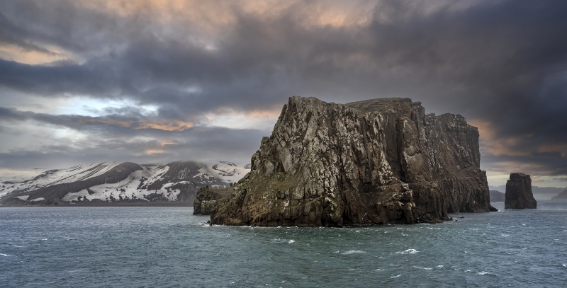 1_5269TZ-Süd-Shetland-Insel-Einfahrt-zu-Deception-Island-Caldera