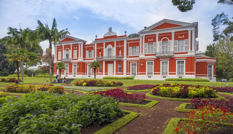 3628TZ-Azoren-Sao-Miguel-Regierungspalast-im-Botanischen-Garten-Ponta-Delgada