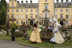 Landpartie vor Schloss Bückeburg
