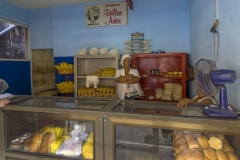 5119Sa-Havanna-Street-Cuba-Brotverkauf1