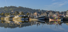 2997TZ-Honfleur-Frankreich-am-Hafen-Morgenstimmung