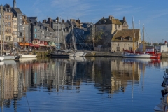 3015TZ-Honfleur-Frankreich-Altstadt-am-Hafen