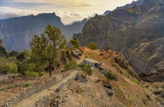 4422TZ-Santo-Antao-Berglandschaft