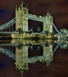 Towerbridge London Spiegelung