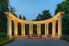 3460M-64M-Tuffsteinquelle-Bad-Eilsen-beleuchtet-HDR