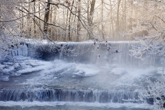 9257D-Wasserfall-bei-Vehlen-an-der-Aue